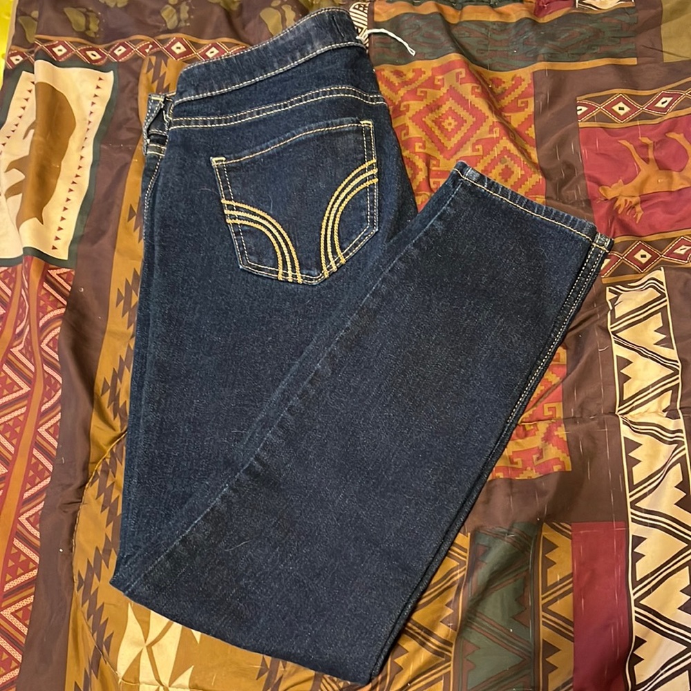 Hollister Jeans practically brand new. Size 5 W27